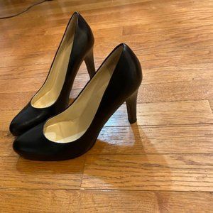 Sexy Ralph Lauren black pumps